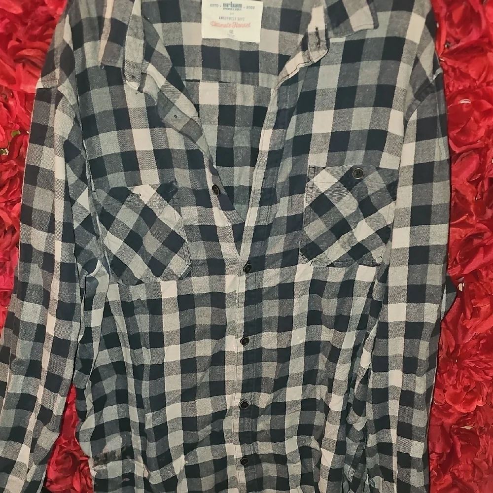 Urban Pipeline Black/Grey/Cream Button Up Flannel Size XXLarge